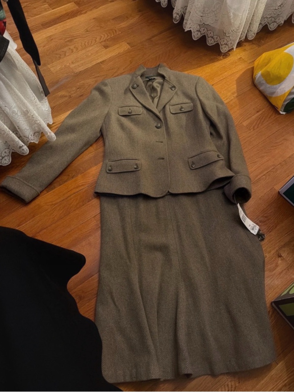 Polo by Ralph Lauren Brown Wool Suit Jacket and Skirt - Size M 8-10 Never Worn